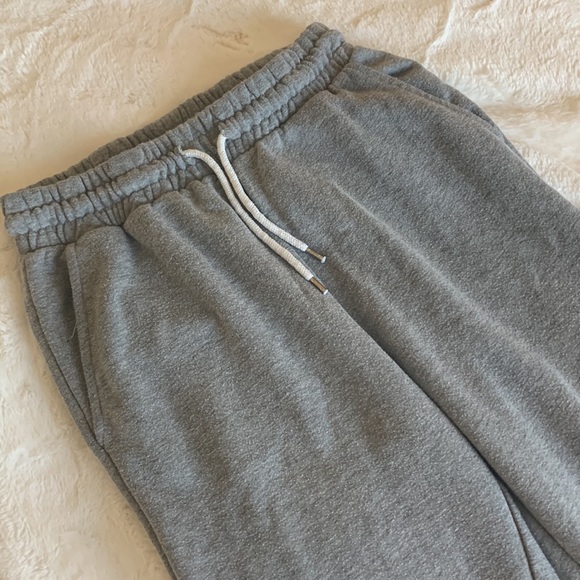 Forever 21 Jogger Sweatpants - Picture 2 of 2